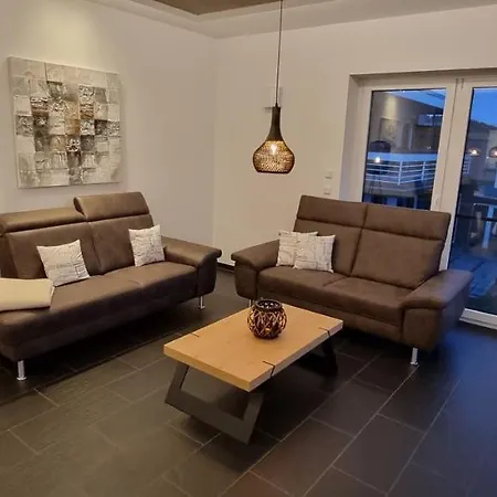 Upland View Apartment *